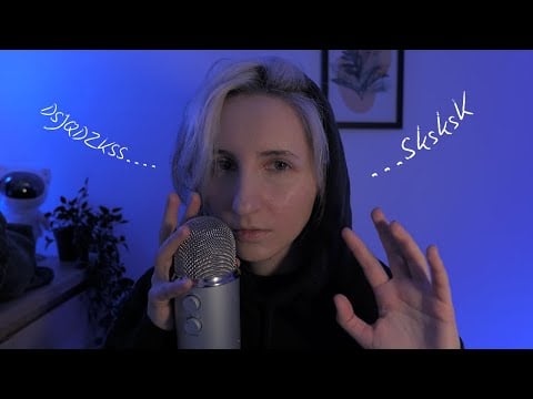 Je commence par des bruits de bouche, je termine par de l’inaudible (ASMR)