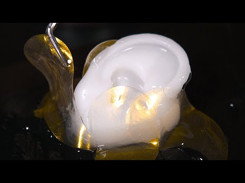 ASMR Celebrity Pure Gold Ear Pack (subtitles, massage, snail mucus)