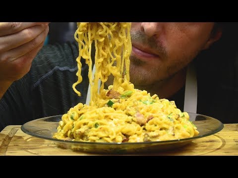 SPICY Breakfast Bacon Noodle Scramble! ASMR MUKBANG MESSY 먹방