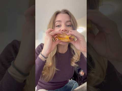 I used to “never” eat fast food - but here we are #asmr