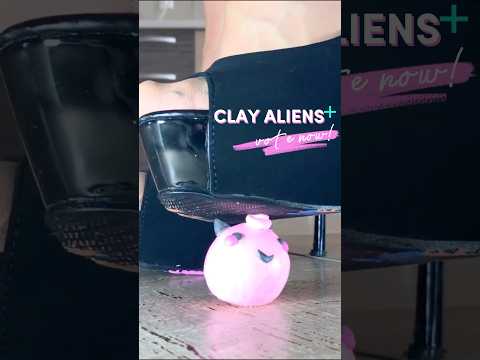 Pea vs. Clay Aliens! High heels Crushing Things! Oddly Satisfying ASMR