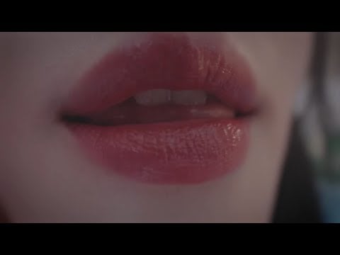 Asmr lens licking