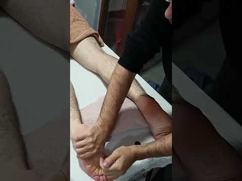 MASSAGE THERAPY THAT PROVIDES INCREDIBLE RELAXATION ON THE FEET #relaxing #asmr #shorts #massage