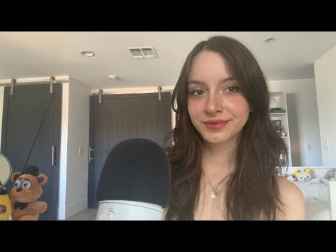ASMR relax with me 𐙚🧸ྀི (up-close whispers, tapping, scratching...)