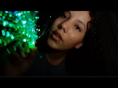 ASMR-  Triggers visuais (com barulhos de chuva)