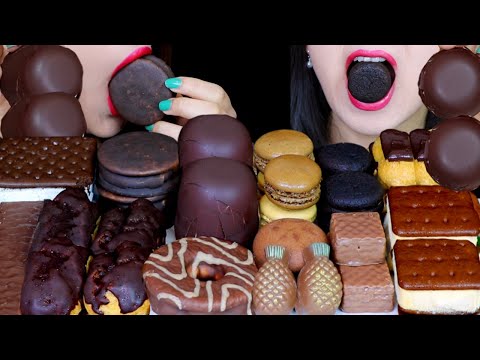 ASMR MINI + GIANT DESSERT (CHOCOLATE MARSHMALLOW, ICE CREAM SANDWICH, CAKE, MACARON, CHOCO ECLAIR 먹방