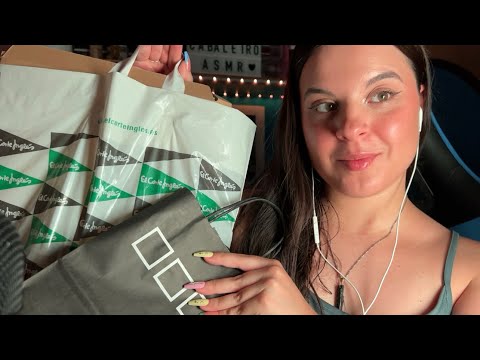 ASMR mis regalos de cumpleaños 🎁 ~ susurros, tapping y sonidos relajantes