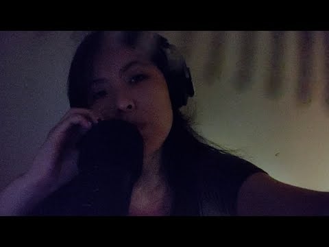 ASMR TINGLY MOUTH SOUNDS & MIC BRUSH TINGLES