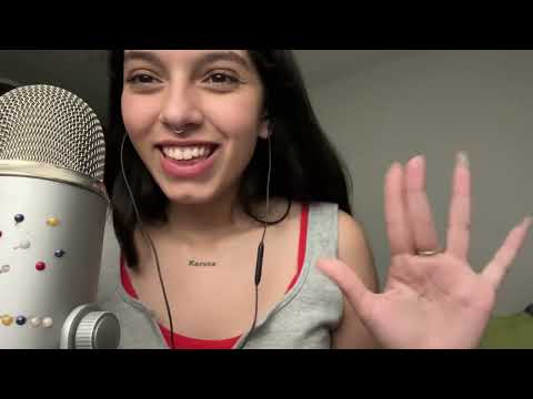 ASMR Vendo Maquillaje Todo Chile| Tapping y Susurros| SOFIWI