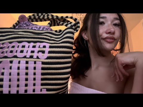 ASMR gift haul & gum chewing (brief tapping)