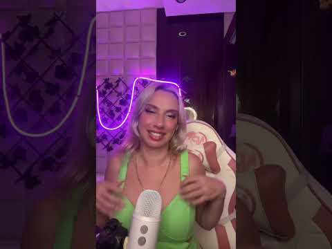 Scratching Asmr♥️#asmr #scratching #asmrsounds #asmrvideo #asmrtiktoks #asmrtriggers