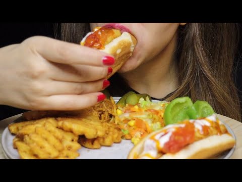 ASMR CHICKEN SCHNITZEL SANDWICH WAFFLED FRIES MIXED PLATE MUKBANG CREMA ASMR #asmr #mukbang #mixed