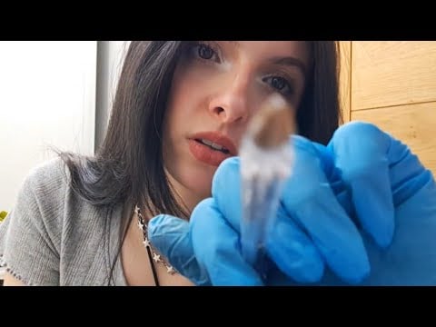Mean Girl Measures your Face (ew)