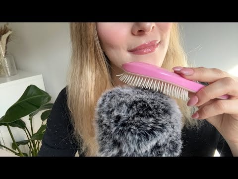 ASMR deep and intense mic scratching and brushing ❤️‍