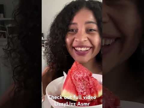 ASMR Sandía con #tajin y #chamoy #asmrshorts