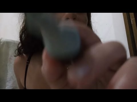 asmr caseiro - pintando seu rosto.