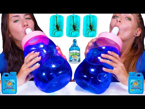 ASMR *BLUE FOOD* GIANT BABY BOTTLE, GUMMY SURPRISE, ROCK CANDY BATTLE MUKBANG 먹방