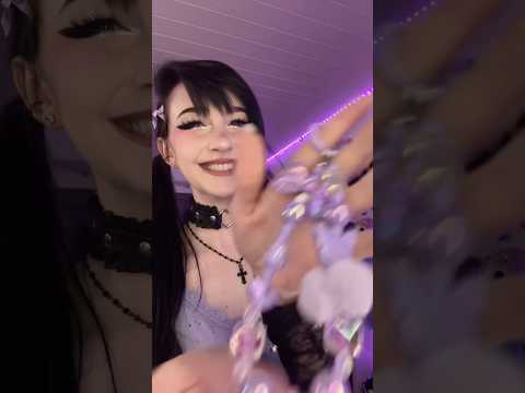 who else likes trinkets? 🥹 #asmr #asmrpersonalatttention #asmrshorts