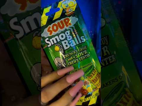 Sour Smog Balls ASMR #foodasmr #asmrfood #sourcandy #sourcandychallenge #funny