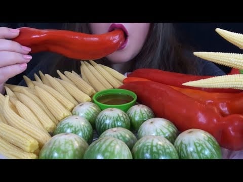 HEALTHY EATING ASMR Raw Veggie Platter [Thai Eggplant, Baby Corn, Peppers] SATISFYING Crunchy Sounds