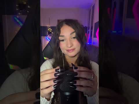 ASMR scratching