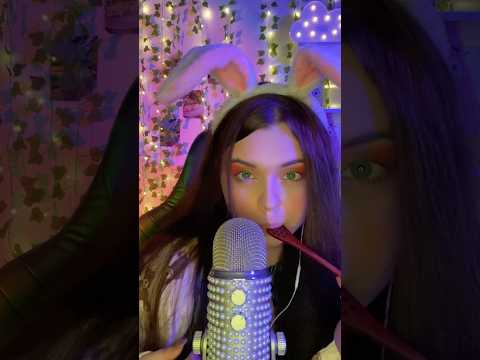 АСМР🍯самые расслабляющие звуки ложечки для мёда🤤 #asmr #асмр #звукирта #mouthsounds #spoon #honey
