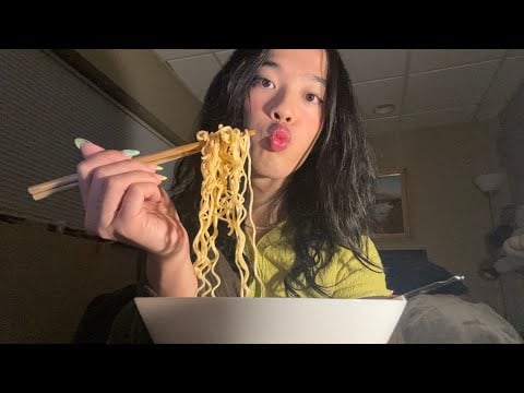 ASMR mukbang 🍜 (spicy ramen + cheese + kimchi)
