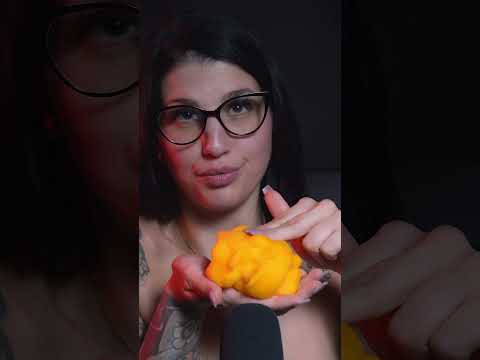 D as Gefühl war so gut! 🫣❤️‍🔥 #asmr #asmrgirl #asmreating #asmrsound#girl