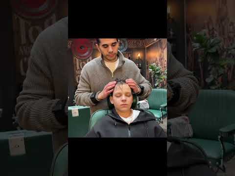 ASMR Head Massage 💆‍♂️ #asmr #asmrshorts #barber #relax #barberasmr #asmrmassage