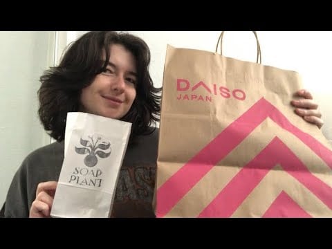 ASMR ~ HAUL/SHOW N’ TELL + EAT WITH ME (chewing marshmallows)