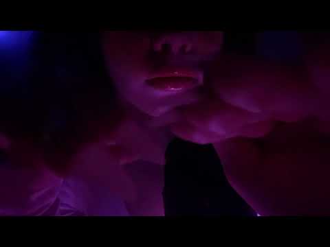 Gum chewing and mouth sounds with hand movements ASMR👄 no talking🤫