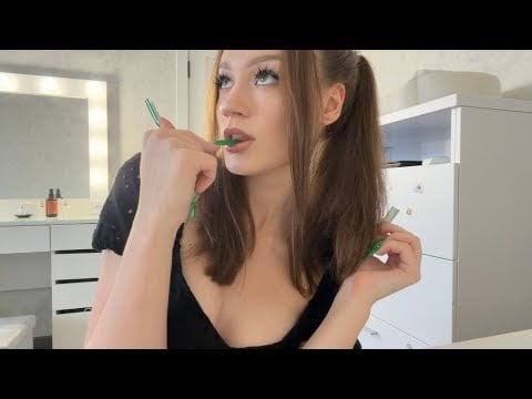 АСМР 🎧 моя первая песня на всех площадках 