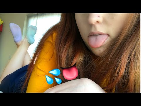 ASMR - MIC LICKING MOUTH SOUNDS