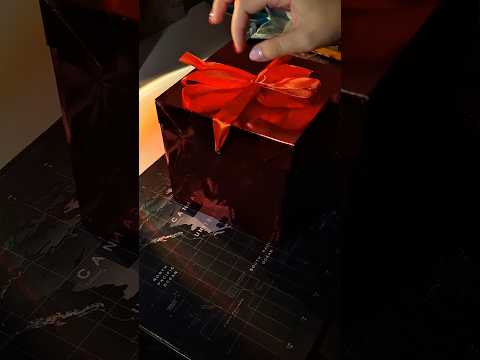 #asmr #asmrsounds #shorts sons de embalagens 🎁