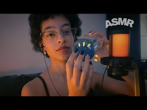 ASMR | SONS DE TAPPING EM OBJETOS - com ruído marrom no fundo 😴