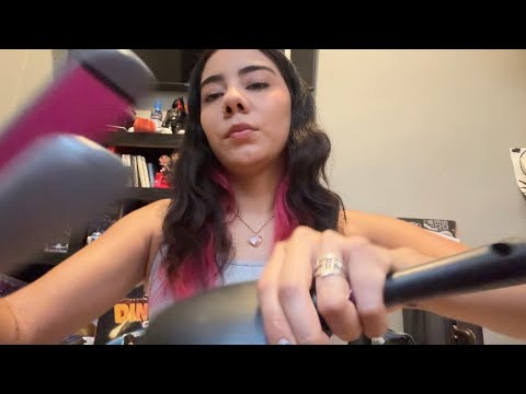 ASMR ☆ PEINANDOTE y MAQUILLANDOTE [sin hablar] 💗doing your hair and makeup [no talking]