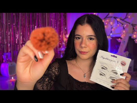 ASMR TE MAQUIANDO PARA O CARNAVAL🎊 (com sons de chuva)