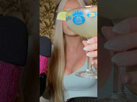 Q&A Mukbang linked above👆🏼 #asmr #eatingsounds #relax #mukbang #drinks #subscribe #whisper