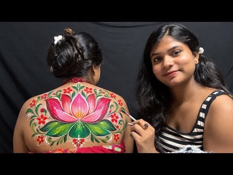 ASMR | My Bestie Paints a Beautiful Lotus On My Back 🪷 😍