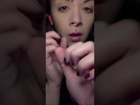 (( ASMR )) up close hand movements and mouth sounds