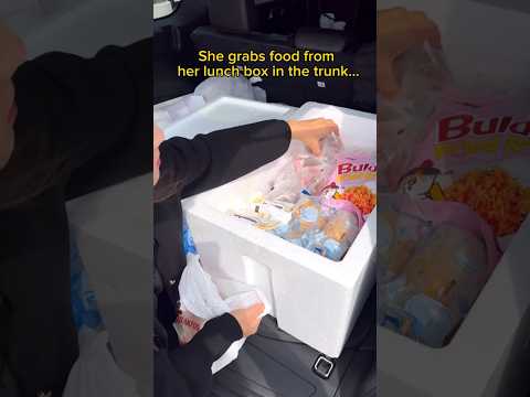 POV: WHEN ASIAN MOM GETS HUNGRY WHILE DRIVING #shorts #viral #mukbang