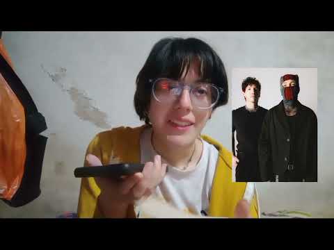 ASMR CASERO hablando de mis bandas y artistas favoritos. (mi top 20 artistas)