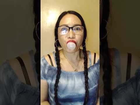 BLOWING A GUM#shortsfeed #blowing #viralvideo #everyone #funny #funnyvideo #asmr #asmrsounds