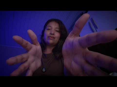 ASMR Massagem com mãos secas, sem óleo, só os sons das mãos, rolinho, bolinhas de metal, fisgadas👐🏽🌿