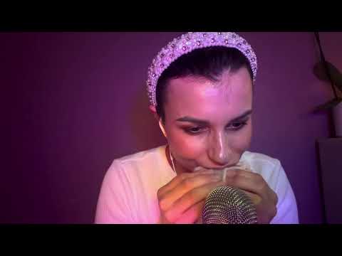 ASMR fake food eating ( waffle) 