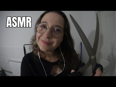 ASMR Deine beste Freundin schneidet dir heimlich die Haare auf der Schultoilette ✂️