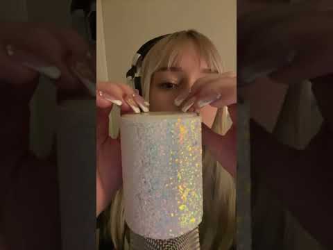 tapping on a sparkly cup #asmr #tapping #relax #asmrtingles #asmrtriggers #tap