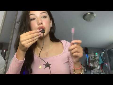 ASMR ￼spoolie mouth sounds 💗