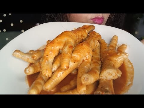 ASMR Comiendo patitas de pollo || Eating chicken feet