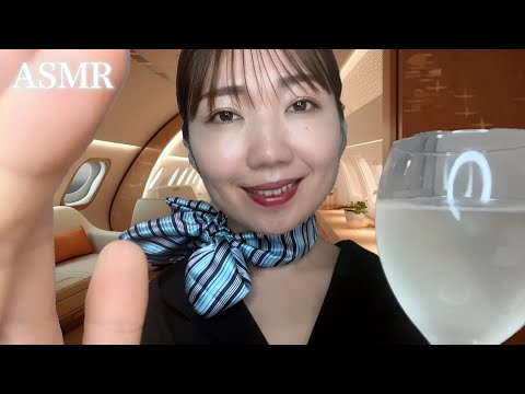 【ASMR】極上の空の旅。客室乗務員のサービス＆寝かしつけ。（アナウンス・ウェルカムドリンク・アメニティ一式・囁き・マッサージ・保湿・ハンドムーブメント・地声）【睡眠導入】